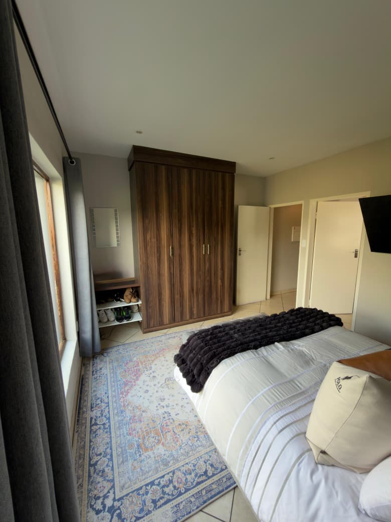 3 Bedroom Property for Sale in Gateway Manor North West